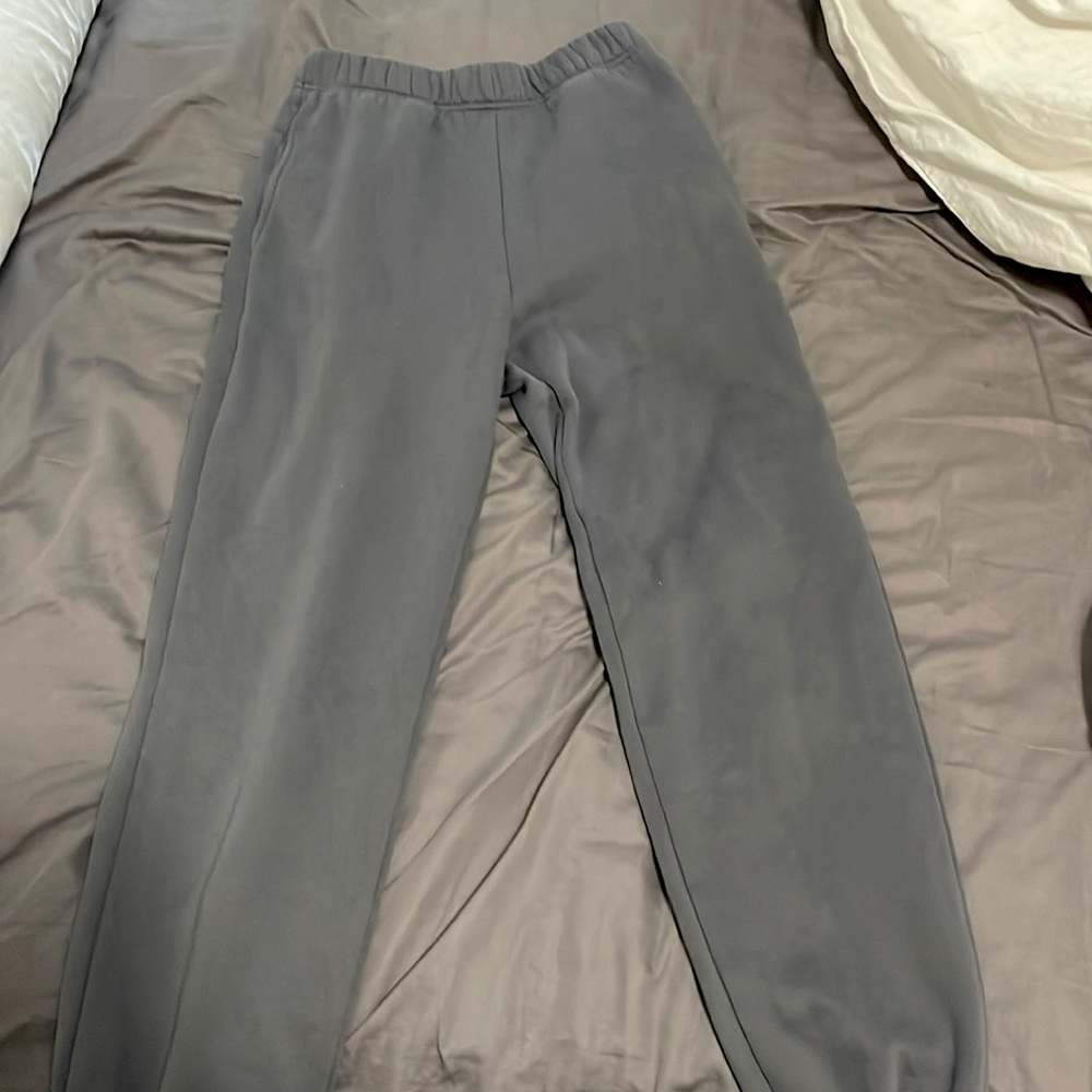 H&M DIVIDED SWEATPANTS DARK GRAY